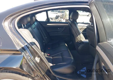 2015 BMW 528I xDrive z USA, uszkodzony, nr VIN WBA5A7C56FD625567